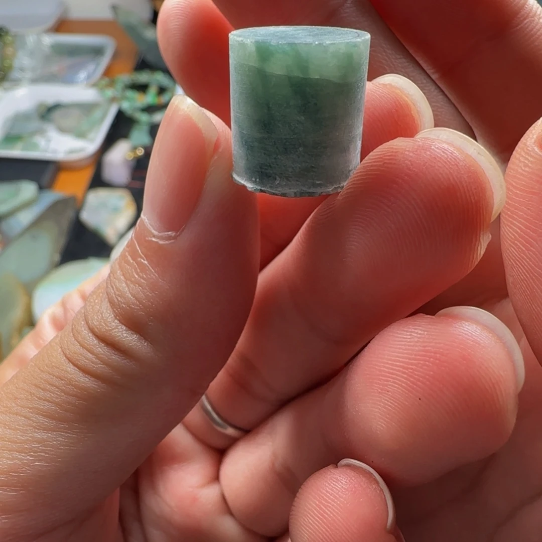 定制翡翠未镶嵌材料