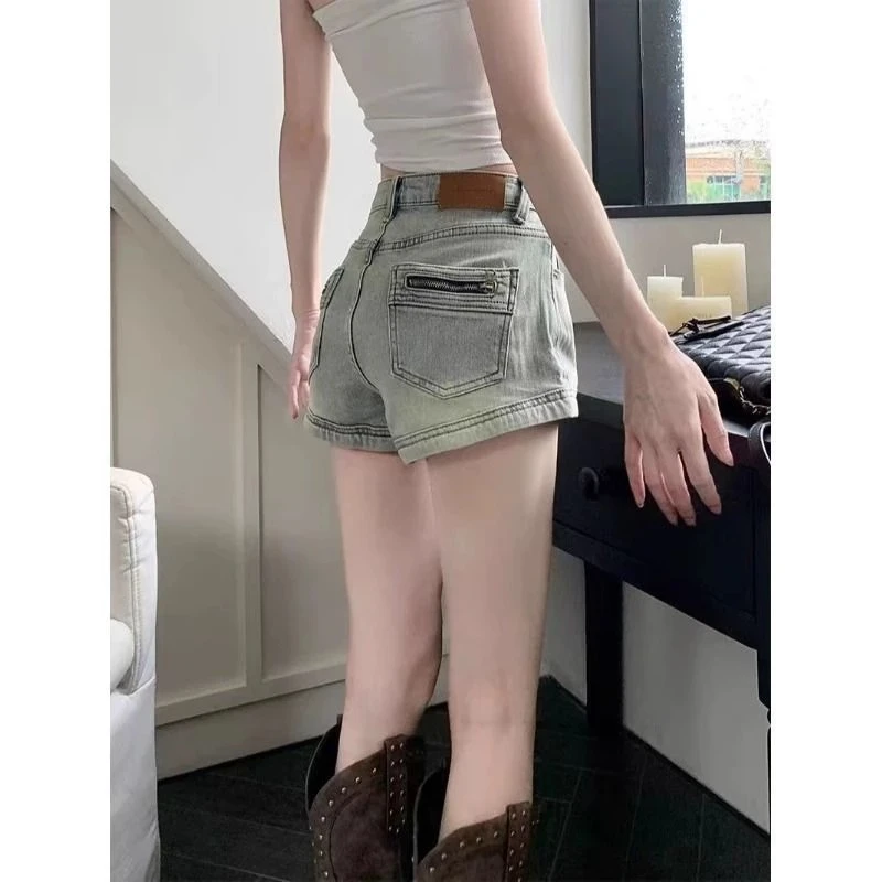 牛仔短裤女款夏季低腰爆款2025新款外穿热裤大码显瘦a字休闲高腰