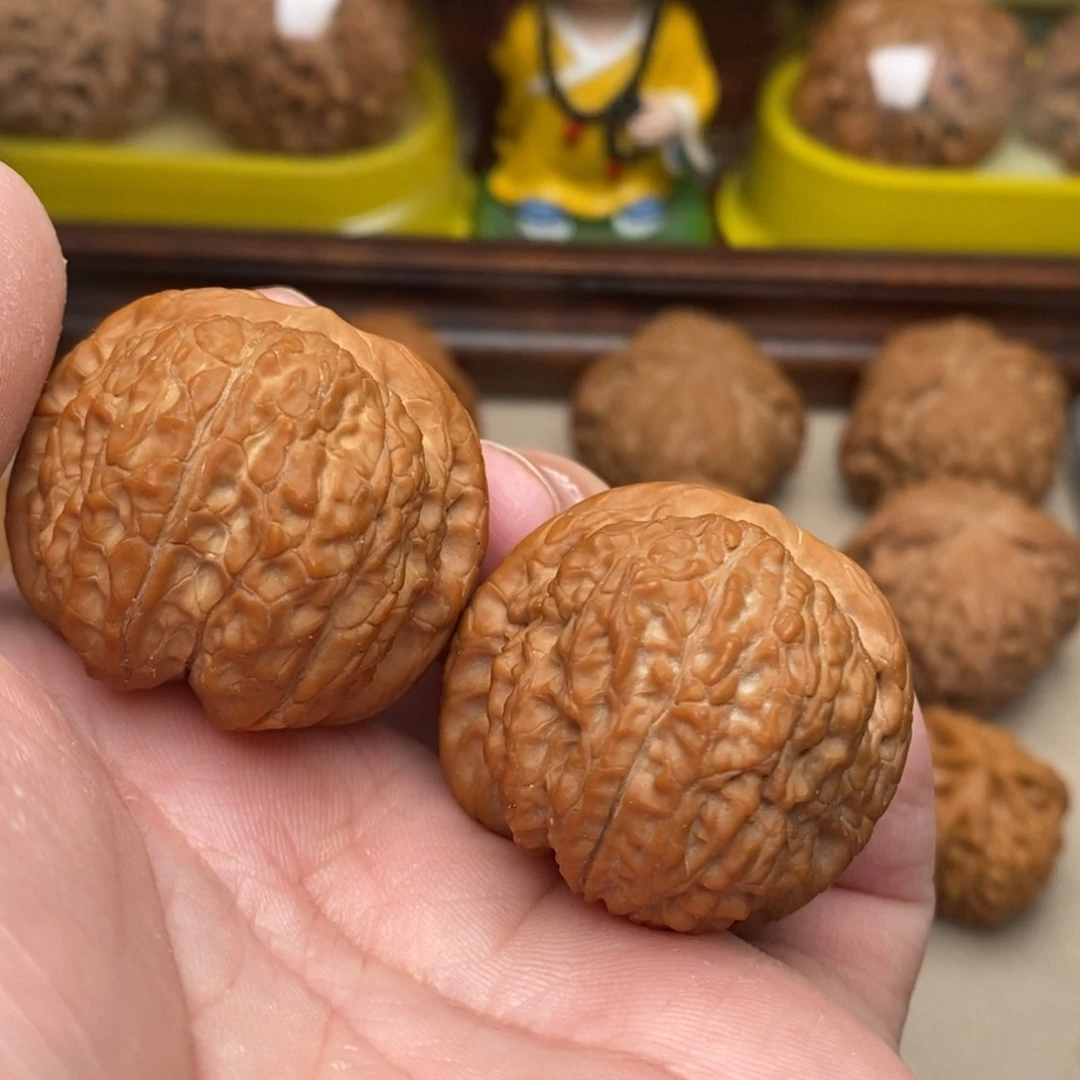 文玩核桃把件B12号35血麒麟