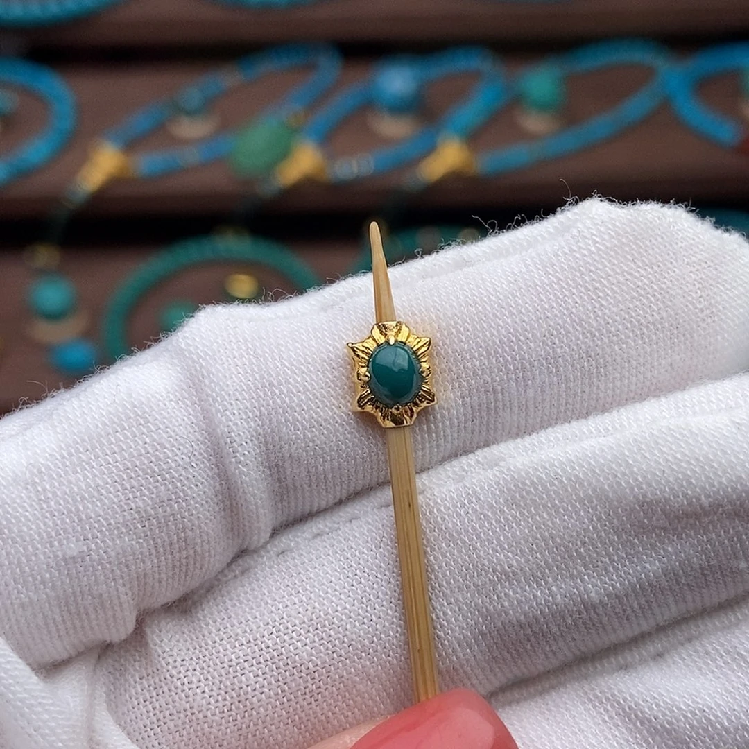 绿松石18K金镶嵌绿松石配饰