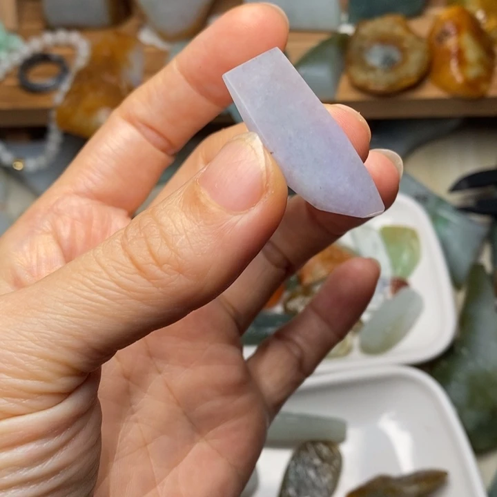 翡翠未镶嵌颈饰天然