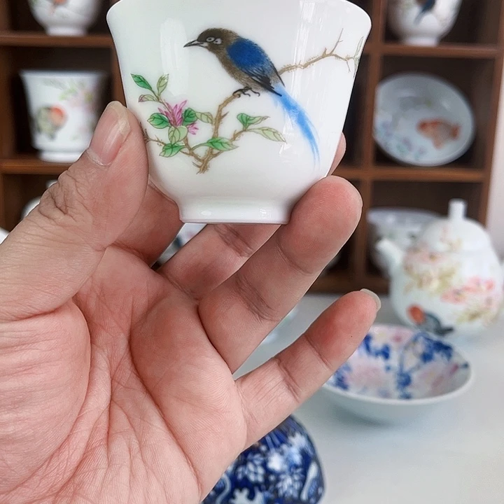 十二花鸟陶瓷茶杯
