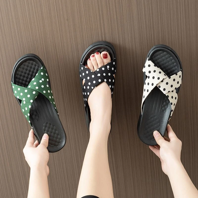 夏季夏天外穿防滑防臭静音ins潮网爆款超火沙滩软底厚底拖鞋