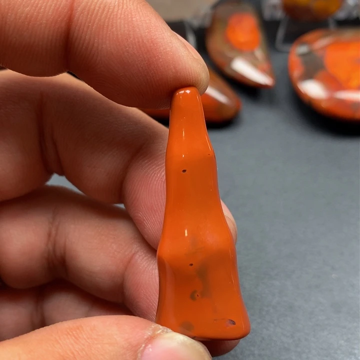 玛瑙/玉髓颈饰未镶嵌k*i