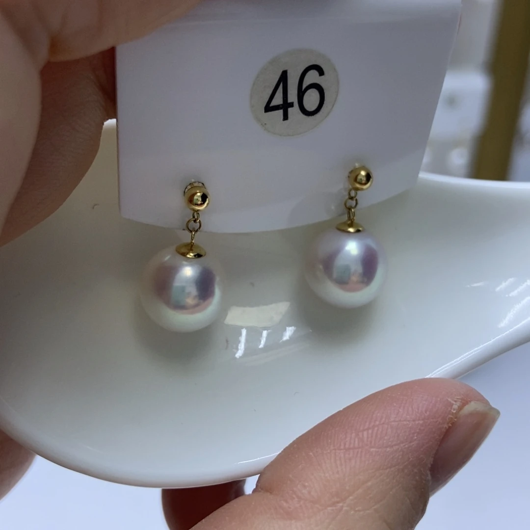 淡水珍珠18K金镶嵌耳饰