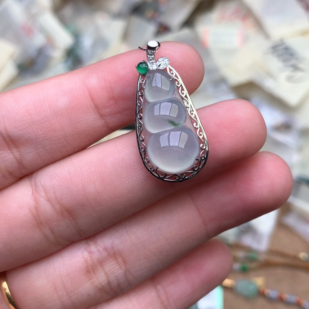 【闪购商品】18K金镶嵌挂件翡翠一