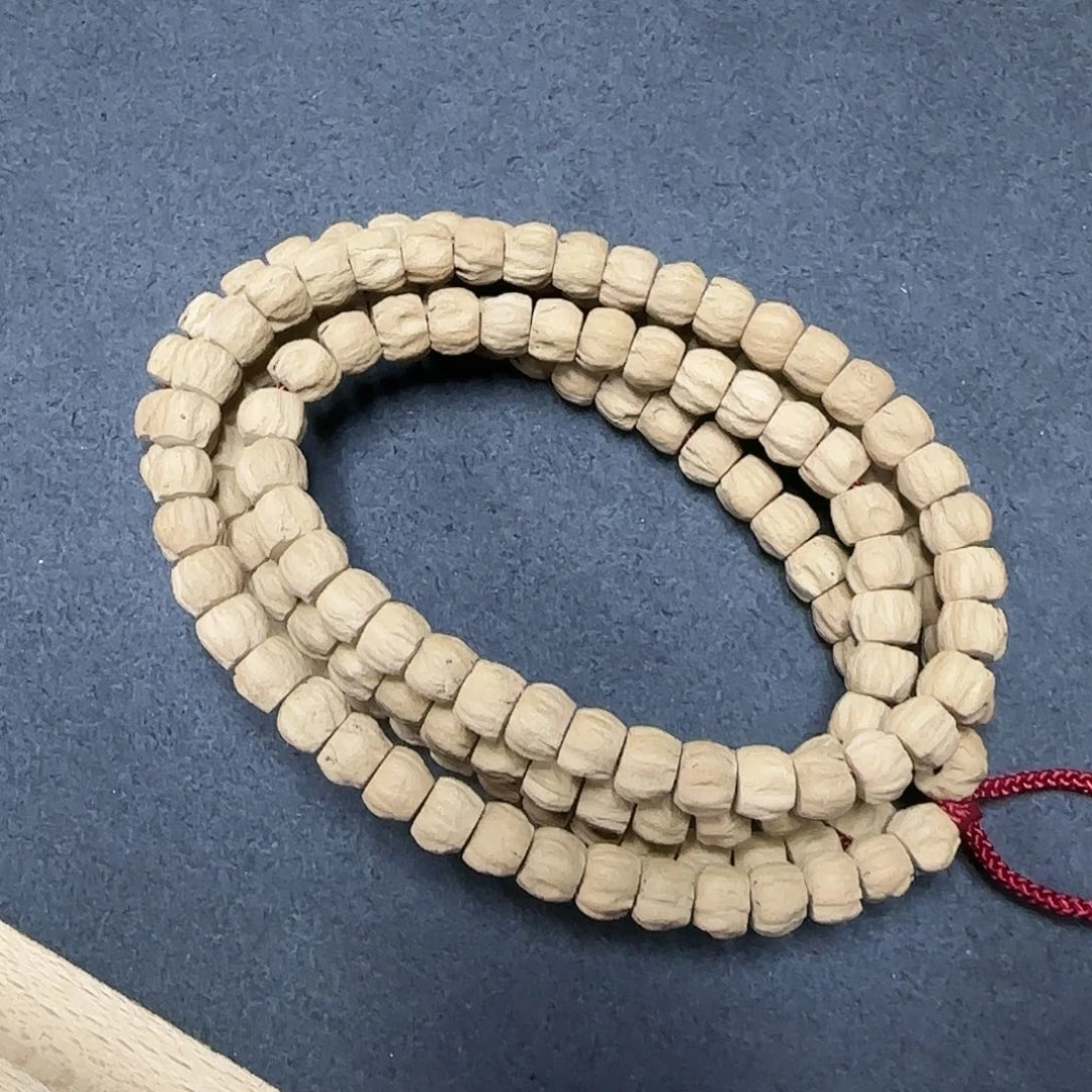 柏香籽/百香籽吊坠D5338方块脖挂6mm多样性