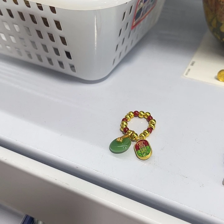 福利待遇多多哦哦哦