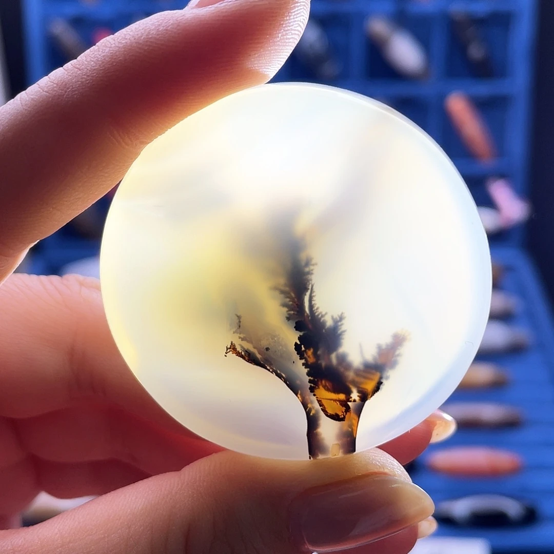 玛瑙/玉髓未镶嵌珠宝半成品