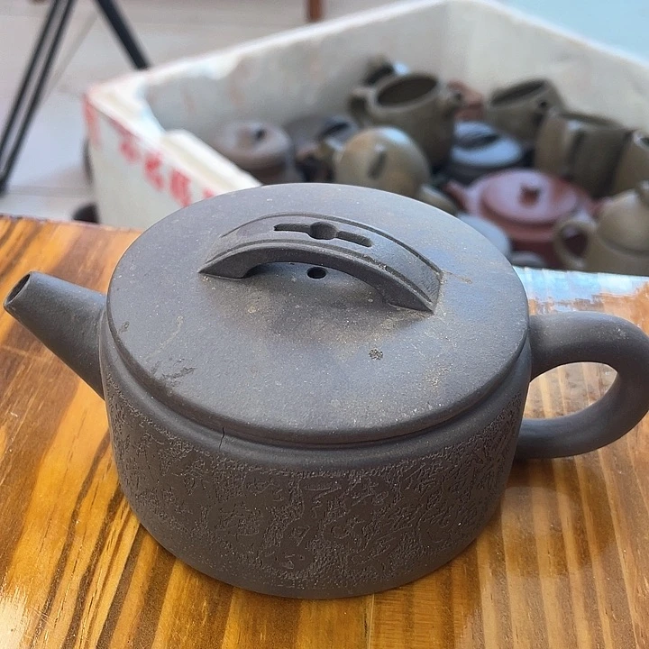 紫砂茶壶处理一把