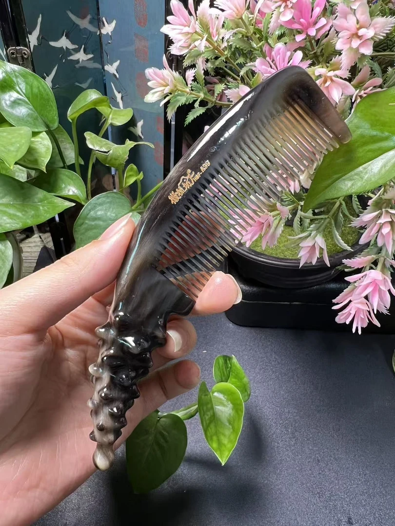 板娘专享 白水按摩梳 微瑕福利 随机发货 不退不换 -X201