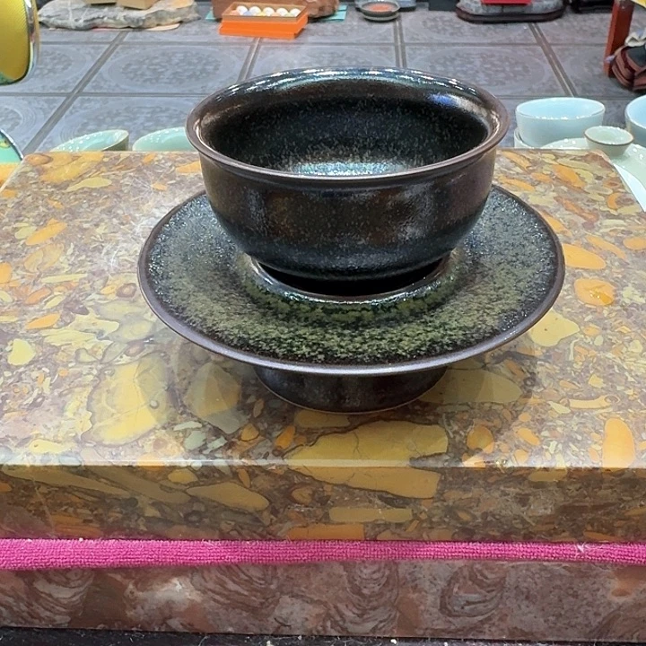 元本道主人杯一个。。。品茗