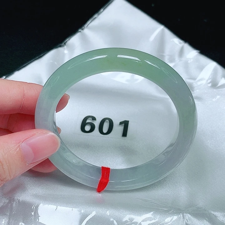 翡翠未镶嵌手镯翡翠手镯未镶嵌