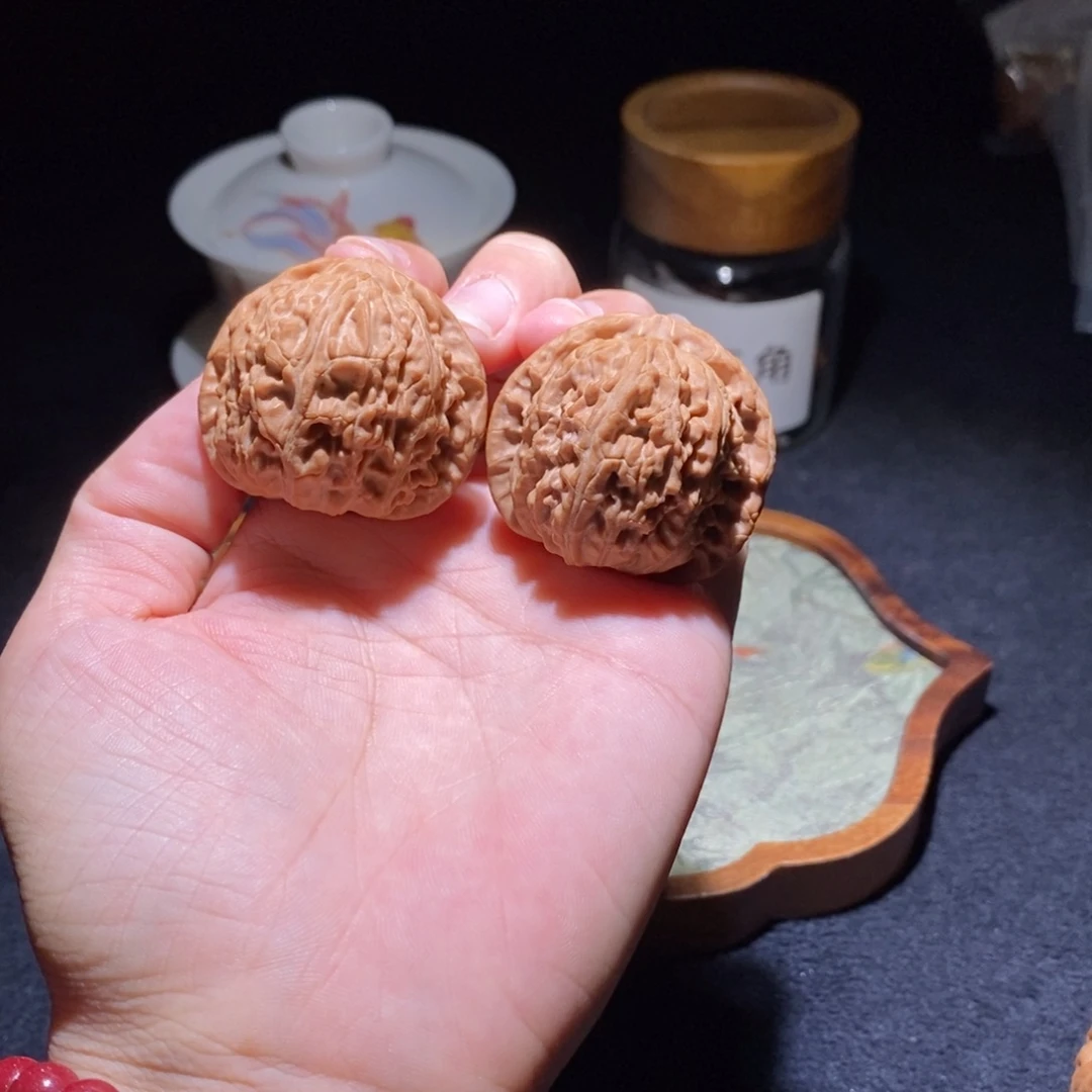 吊坠文玩核桃白狮子38.5