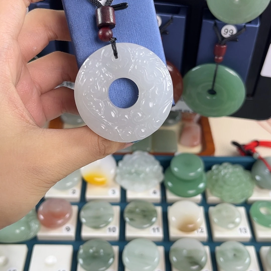 石英质玉平安扣合金