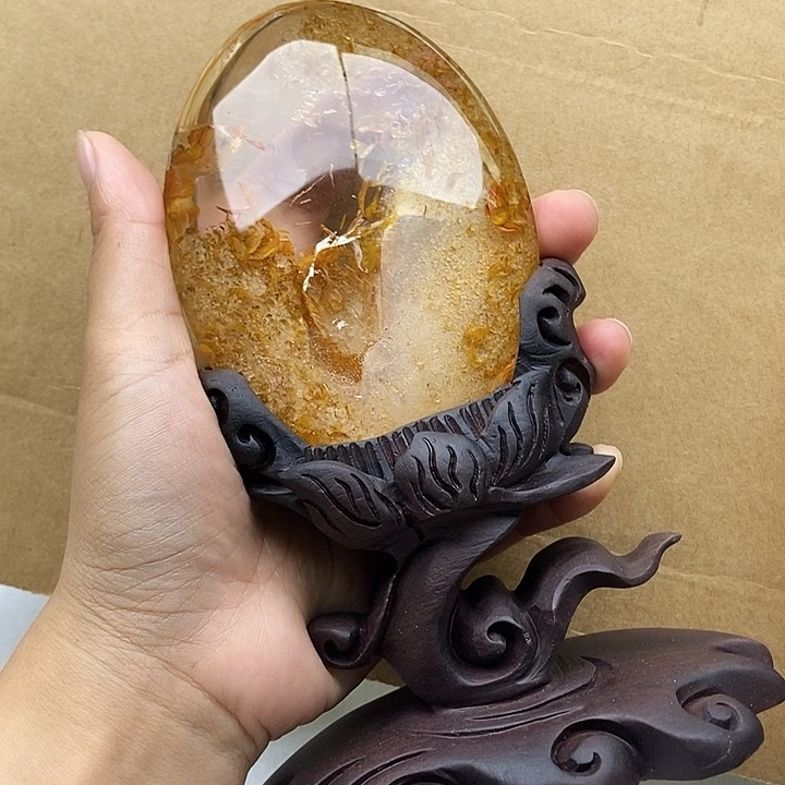 阿***林大型摆件（非配饰）未镶嵌水晶