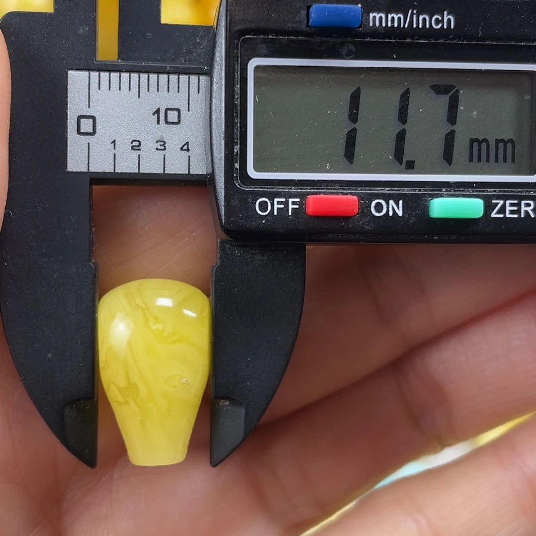 蜜蜡未镶嵌裸石13杂