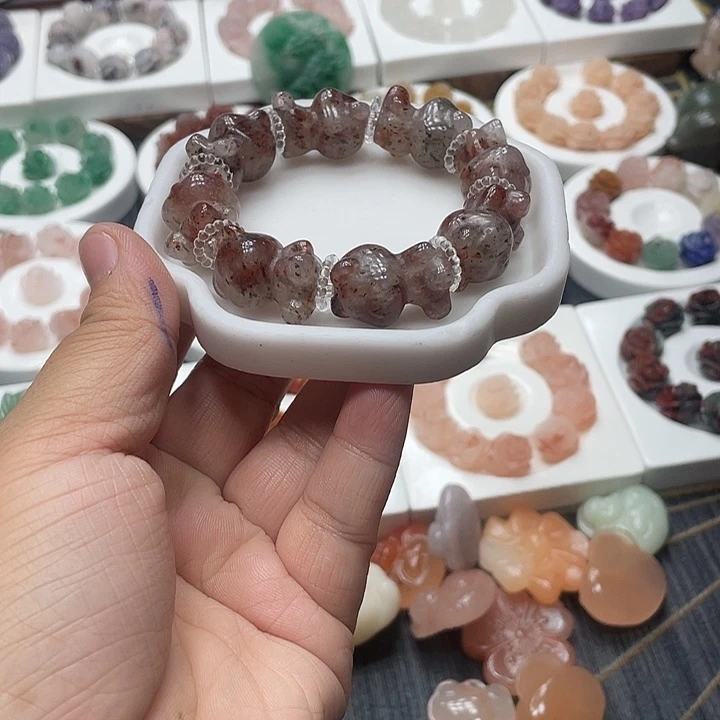 石英质玉（非洲翠）合金手串