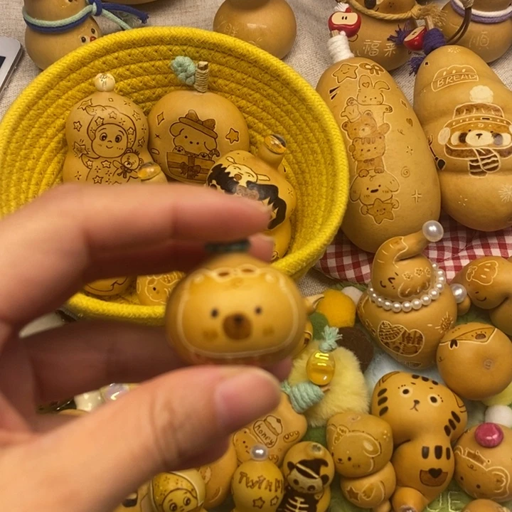 手球小熊