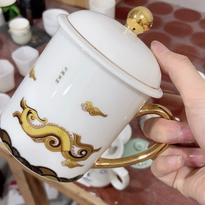 茶具微瑕，介意勿拍