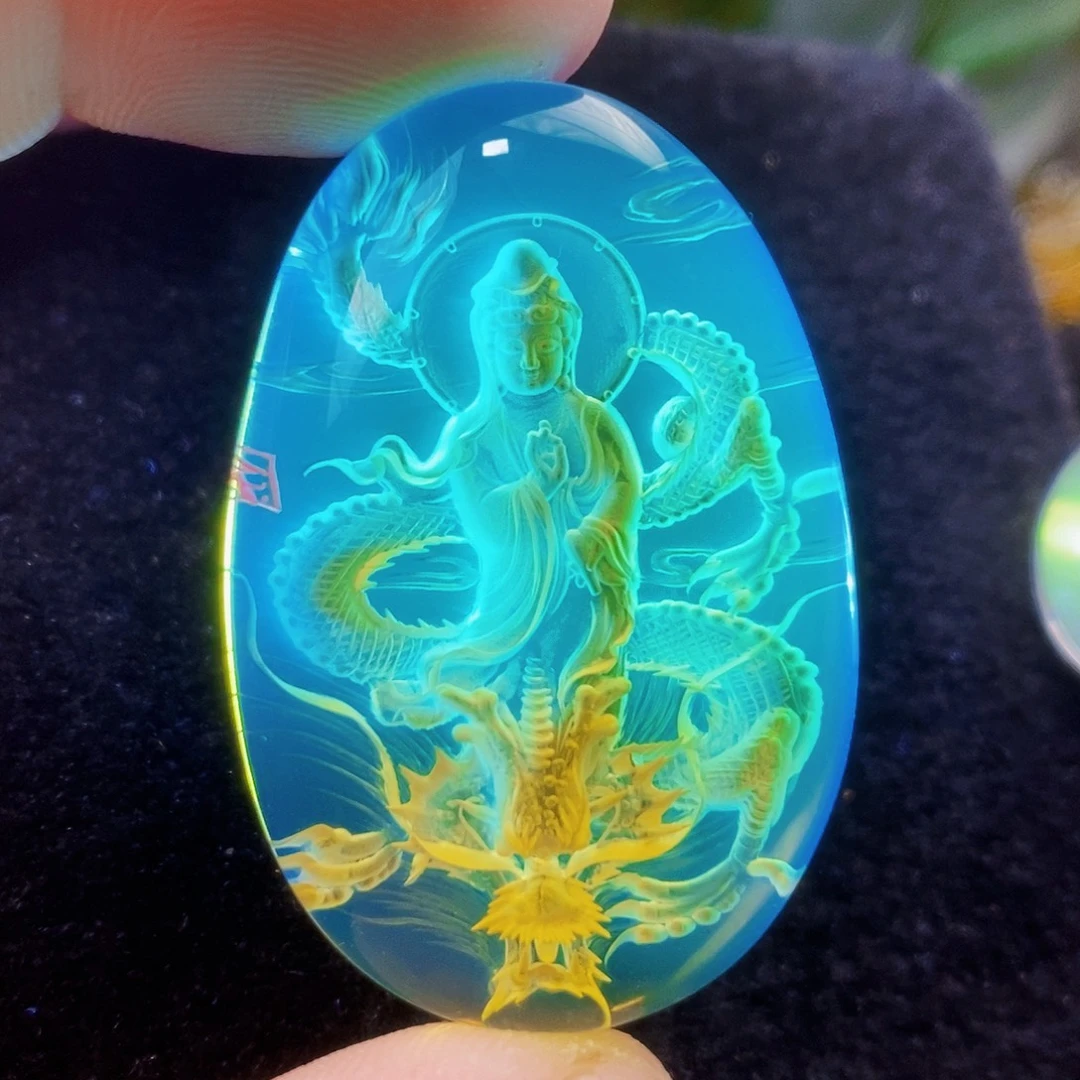 蓝珀未镶嵌吊坠(不含链)