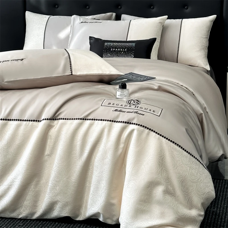 夏季新款莱赛尔天丝四件套刺绣凉感双拼被套宿舍三件套家居家用款