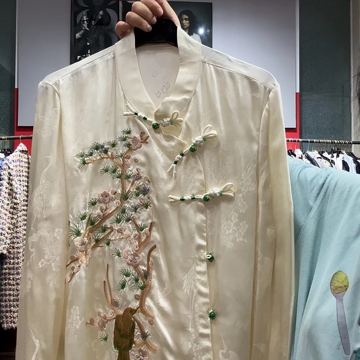 XL 就飞飞华军看看看见