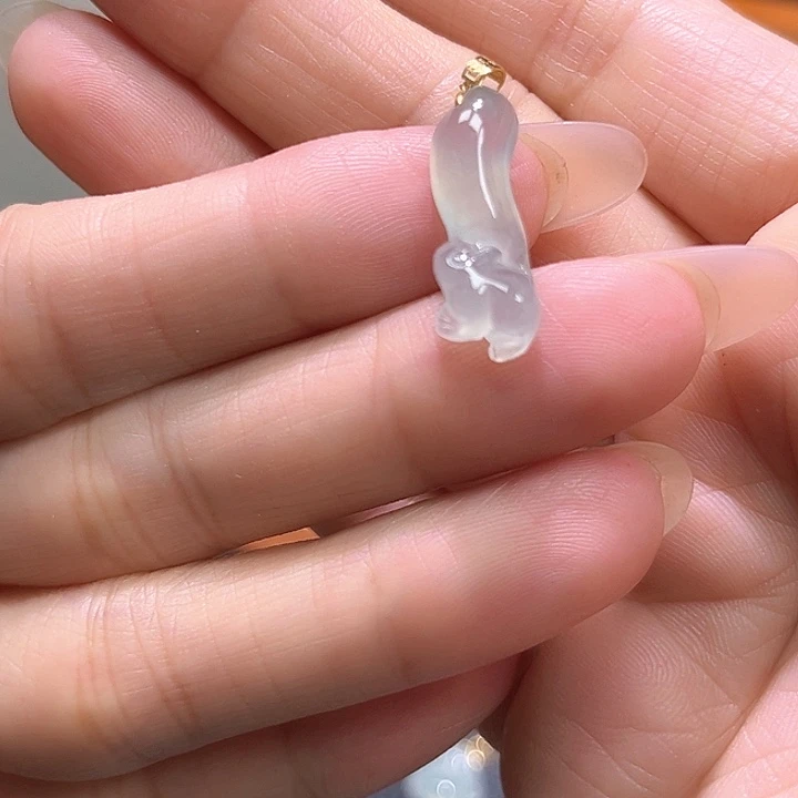 颈饰18K金镶嵌翡翠
