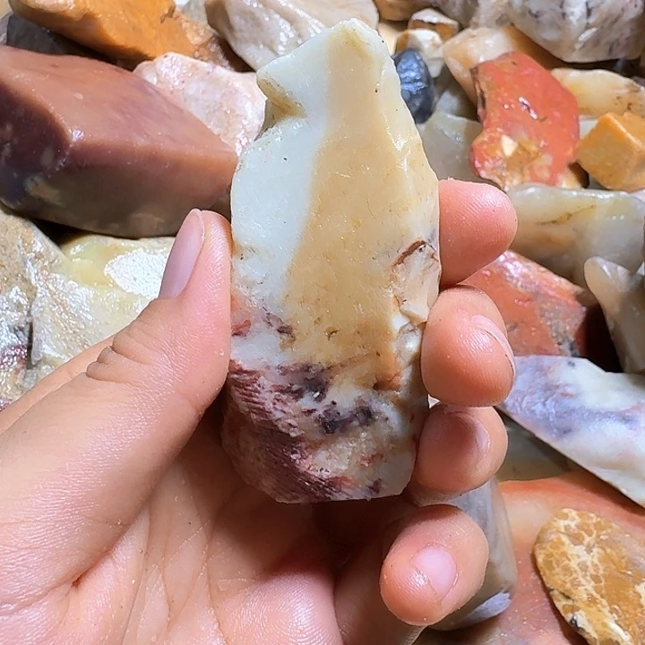 三***七寿山石寿山石的颜色