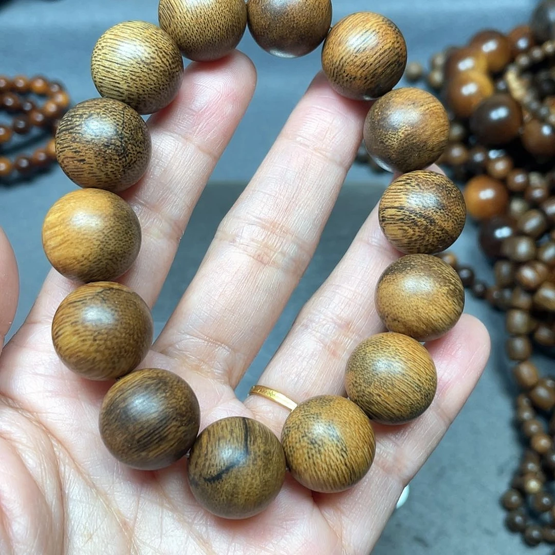 沉香手串黄棋瘤疤1.6