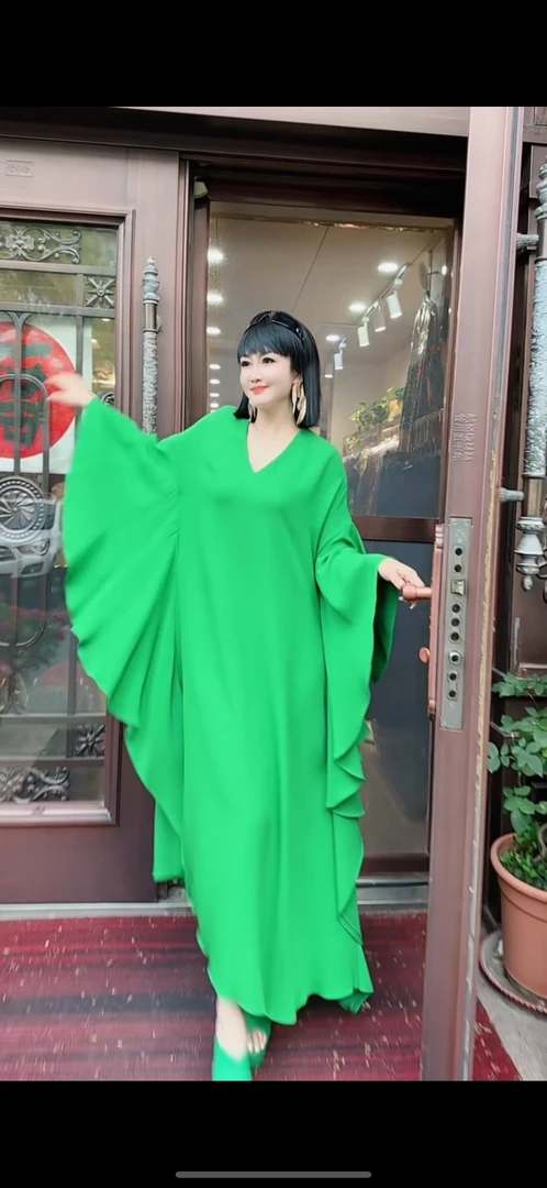 设计师原创荷叶边连衣裙