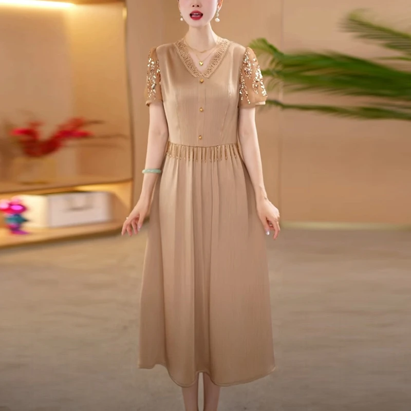 珍珠缎轻奢气质女装2025夏季新款时尚优雅精致高级贵气感连衣裙子