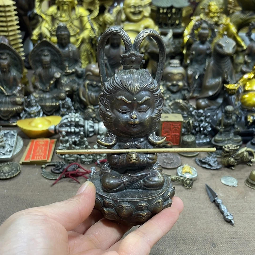 小***生克家铜艺精品摆件