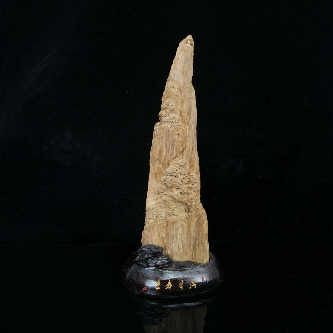 A6612 马泥涝沉香高山料满园春色 161.3g/含452.4g