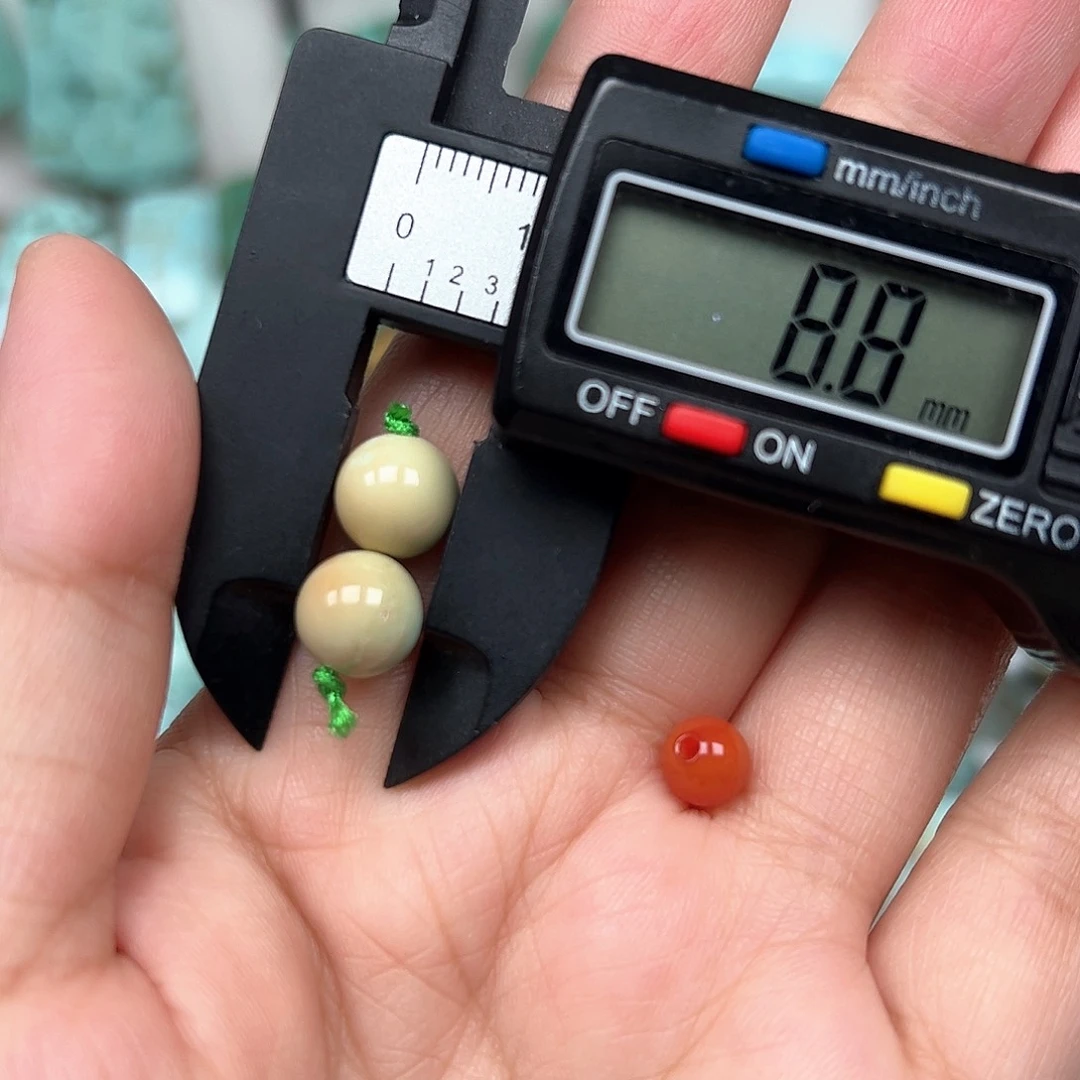 未镶嵌南红玛瑙珠宝奇石