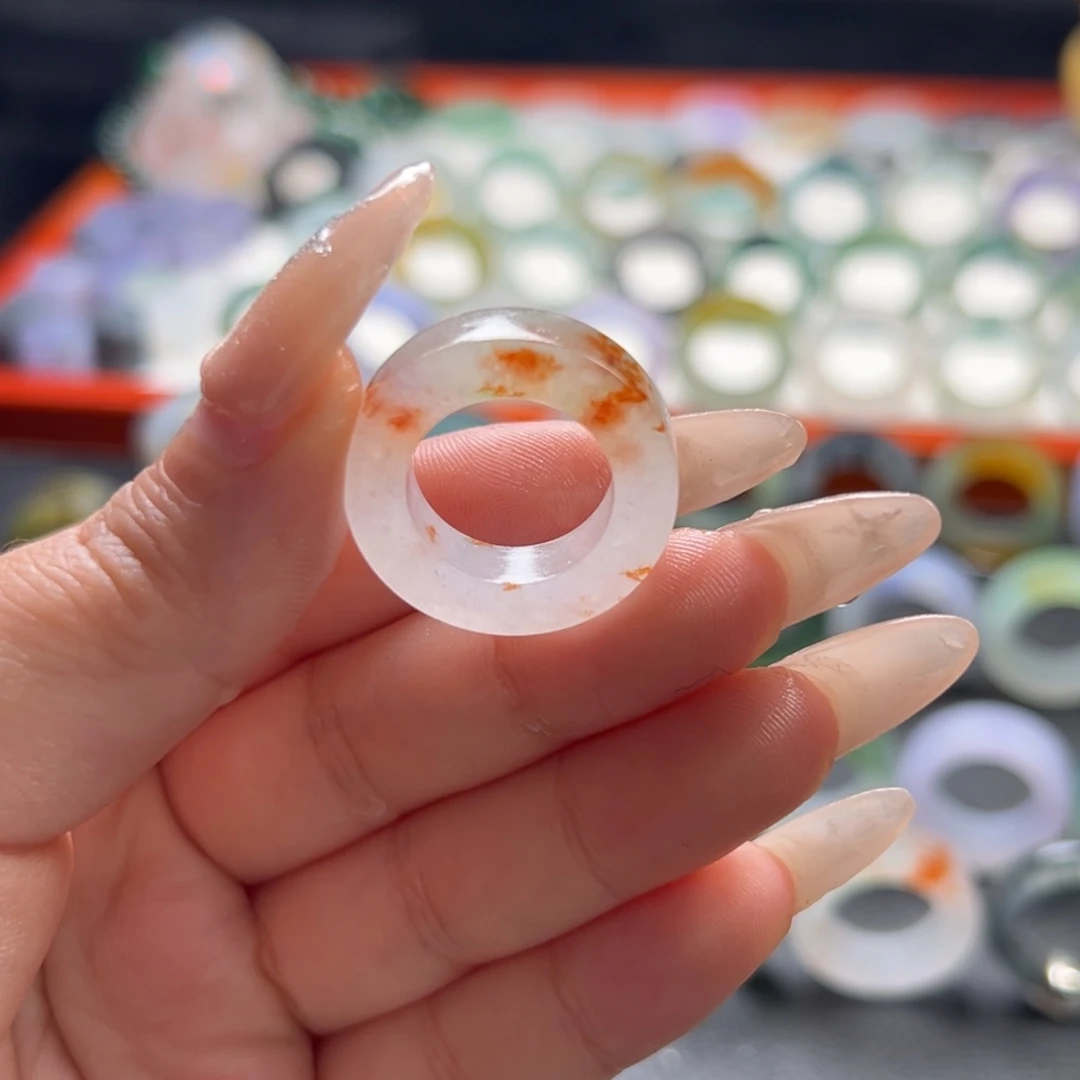 崔***石定制翡翠未镶嵌锦鲤色