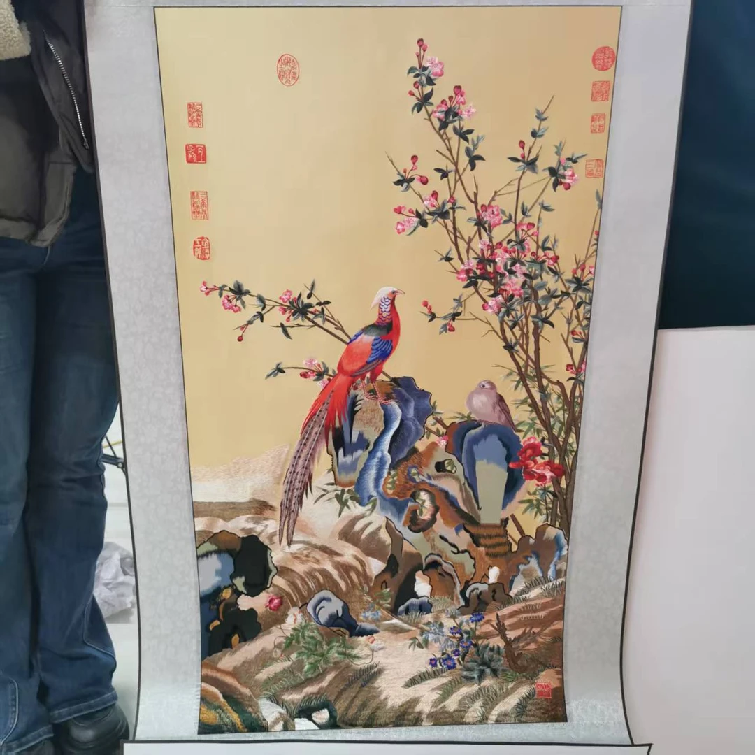 宏泰  景德镇高端赏瓷 苏绣 锦春图