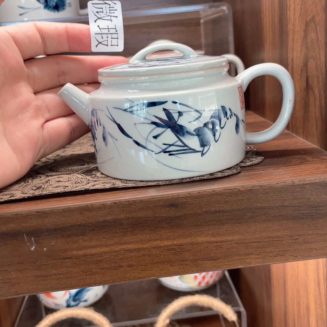 釉下手绘茶具微瑕
