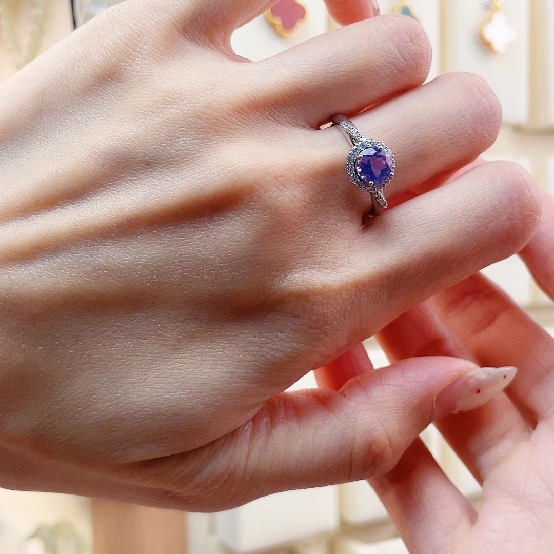 银S925镶嵌紫晶戒指