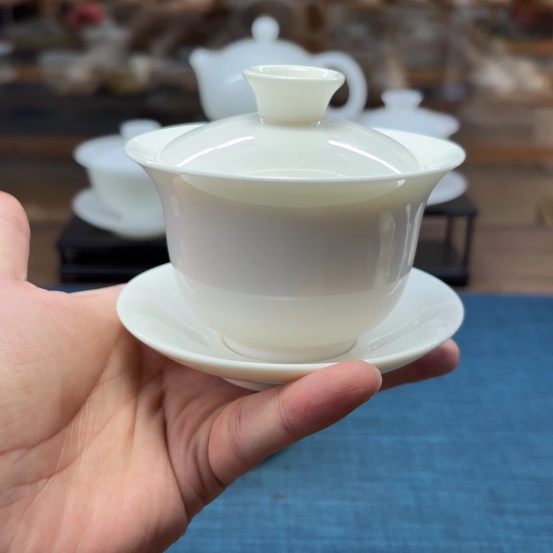 羊脂玉盖碗玉瓷茶具
