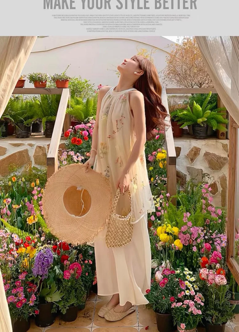 夏季新款超仙显瘦碎花露肩气质漂亮连衣裙