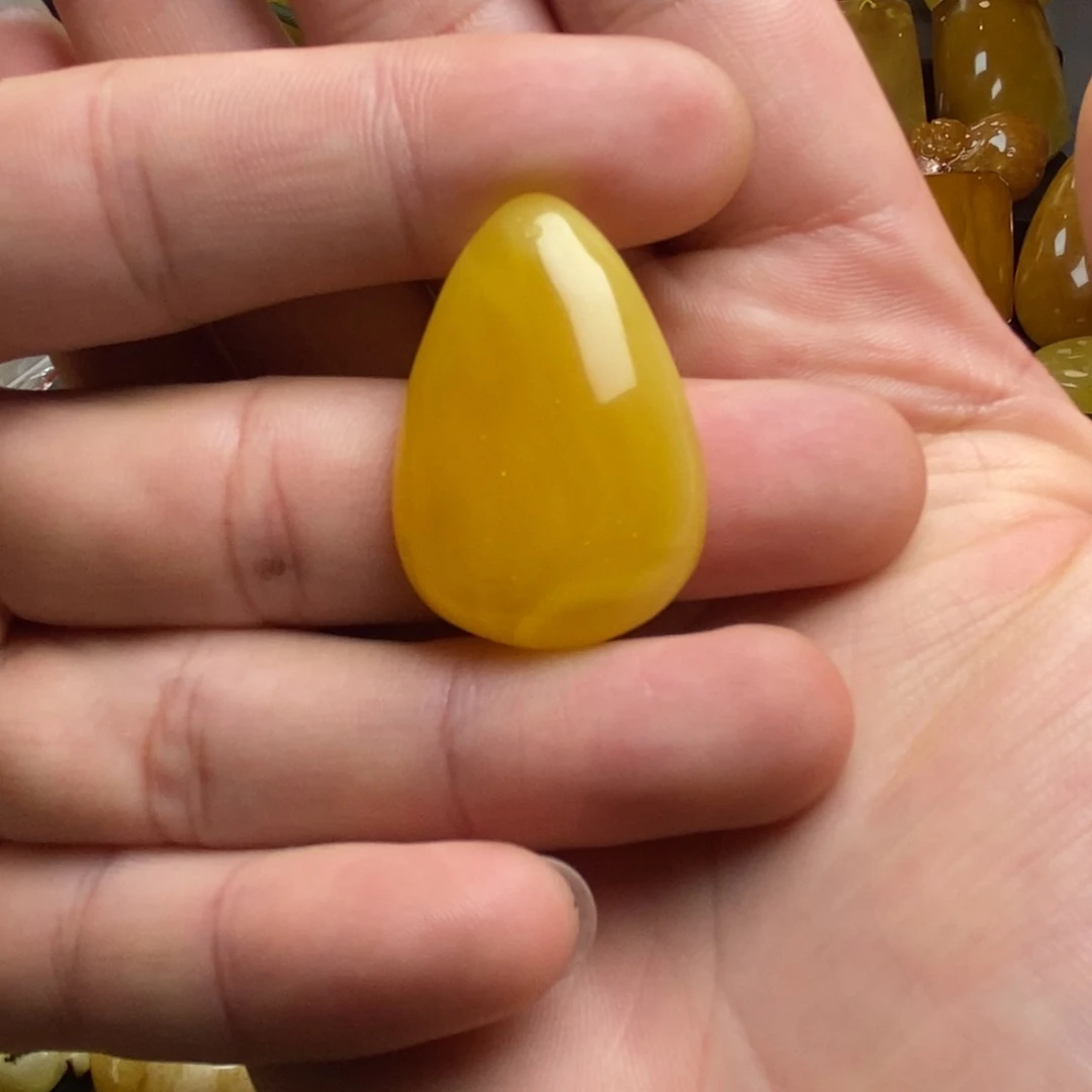 琥珀未镶嵌裸石蜜蜡