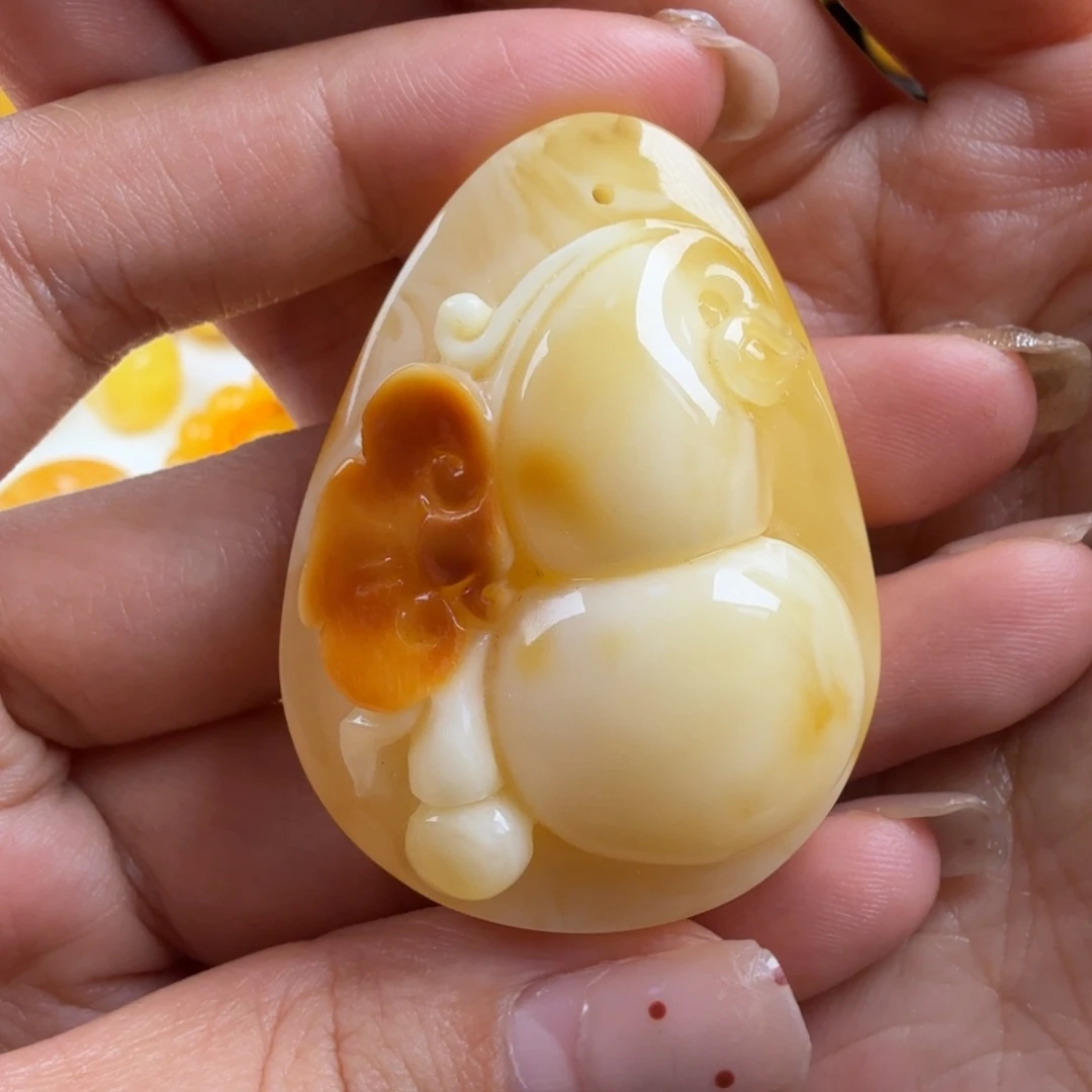 琥珀未镶嵌颈饰纯天然琥珀蜜蜡