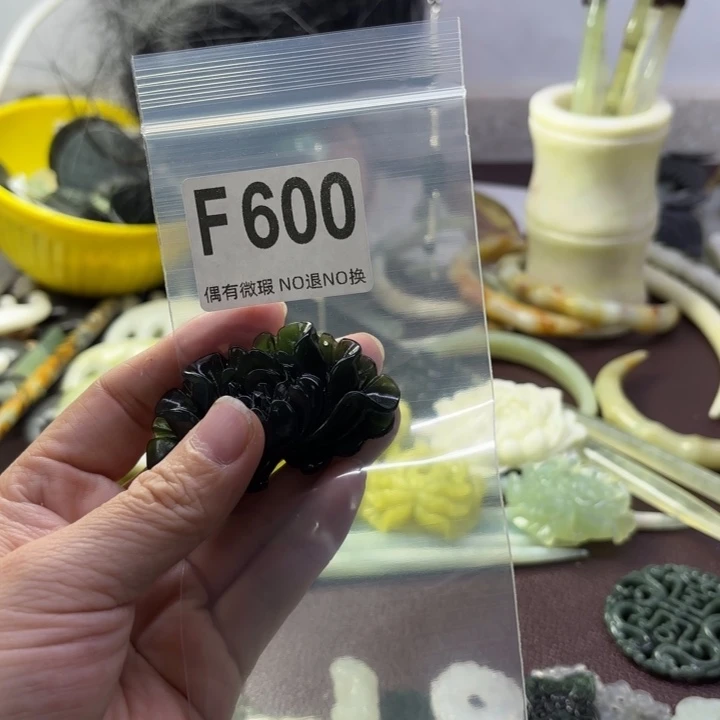 蛇纹石玉发饰合金挪*