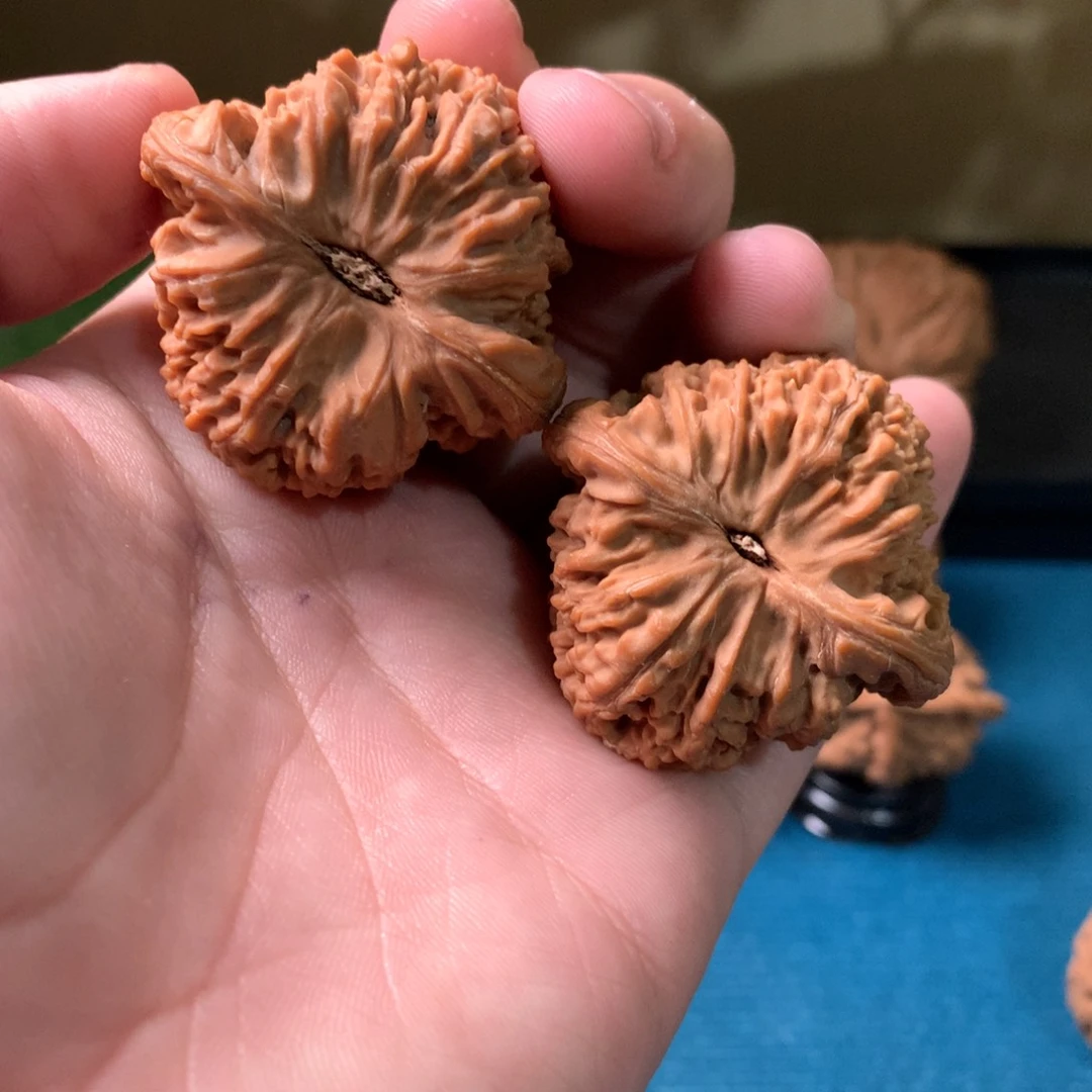 把件文玩核桃暴**檬43南疆石