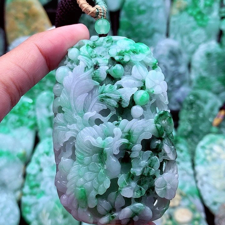 翡翠吊坠(不含链)未镶嵌