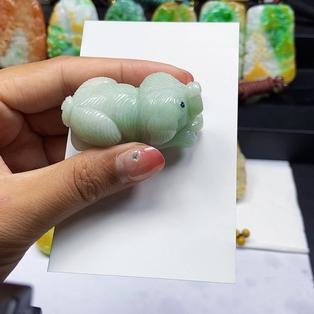 翡翠未镶嵌颈饰天然翡翠A货
