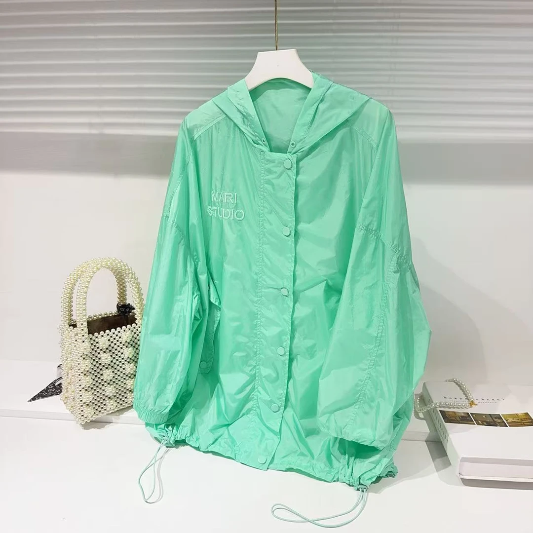 胸142长77长袖减龄连帽纯色宽松大版防晒外套 9744