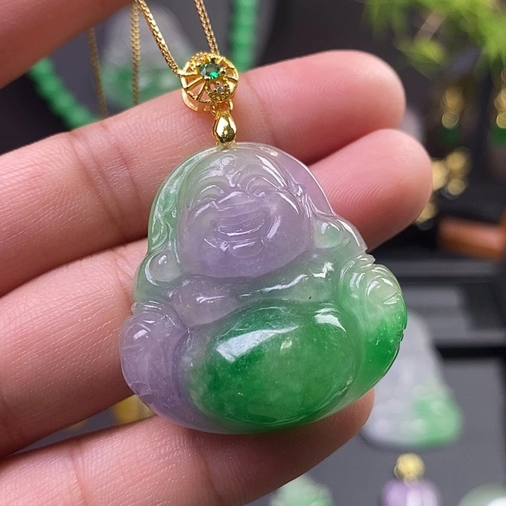 翡翠未镶嵌吊坠(赠链)