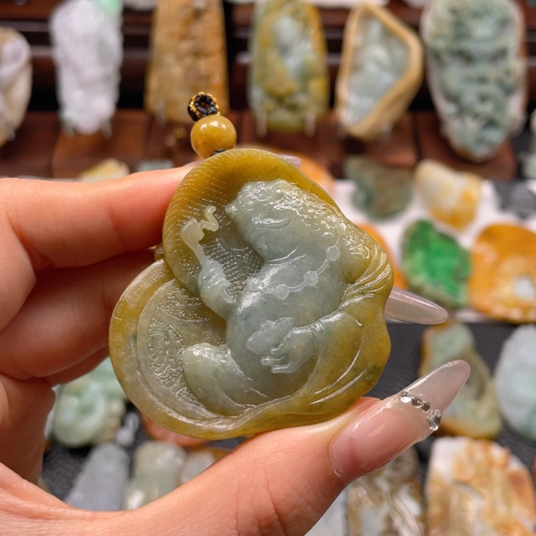 定制翡翠未镶嵌翡翠